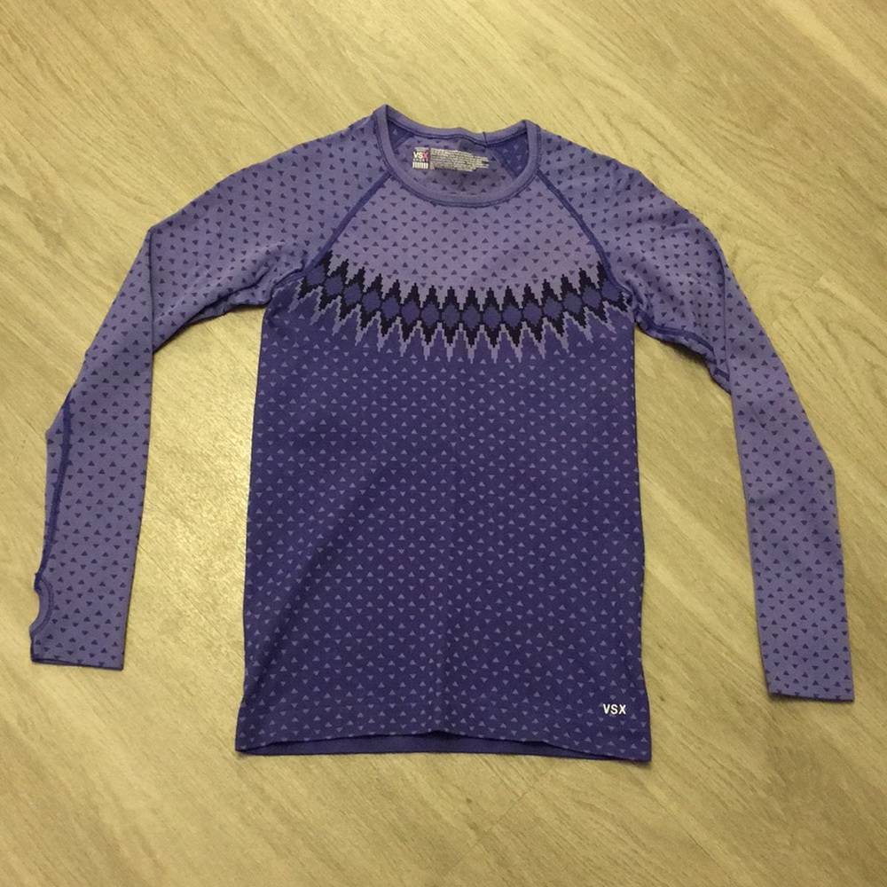 Victoria’s Secret Sport long sleeve top